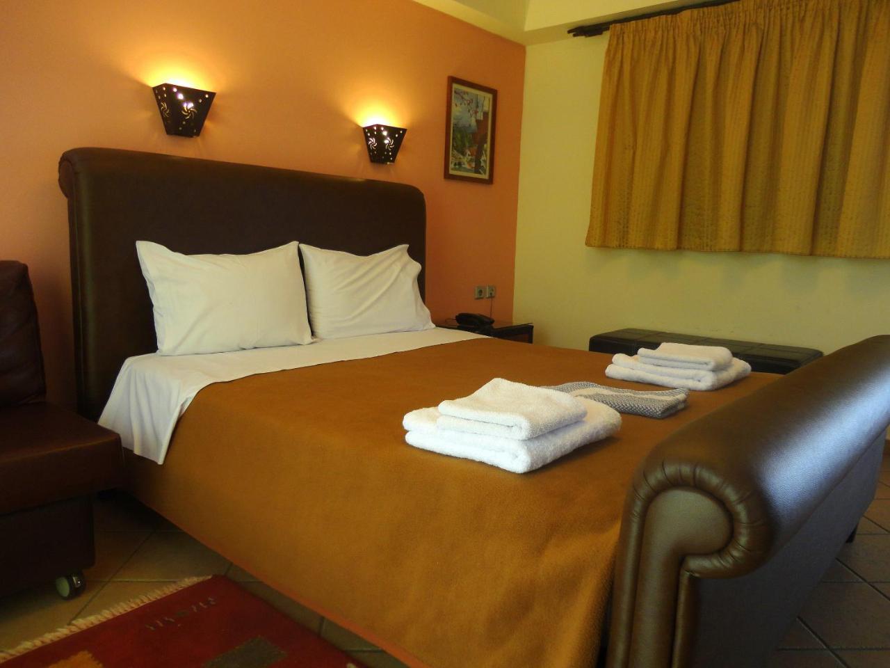 Lirio Guest House Makrakómi Eksteriør bilde
